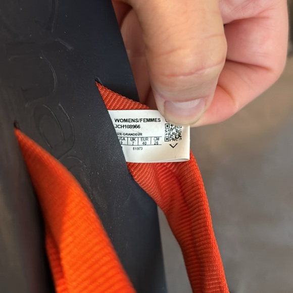 2 Pair Chaco Slides Sandals Canvas 9 Tan Beige Orange Chili Pepper. - Picture 5 of 6